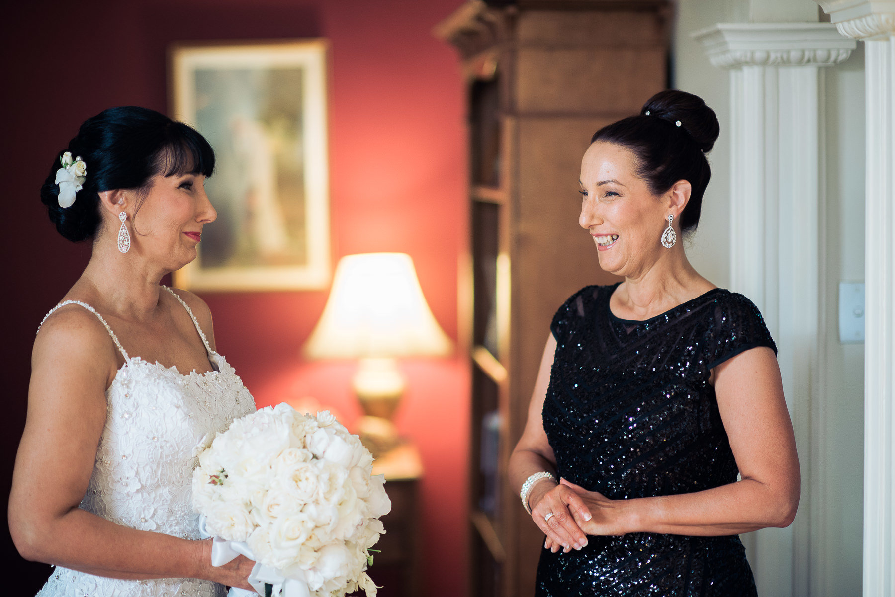 Wedding at Leonda by the Yarra girls