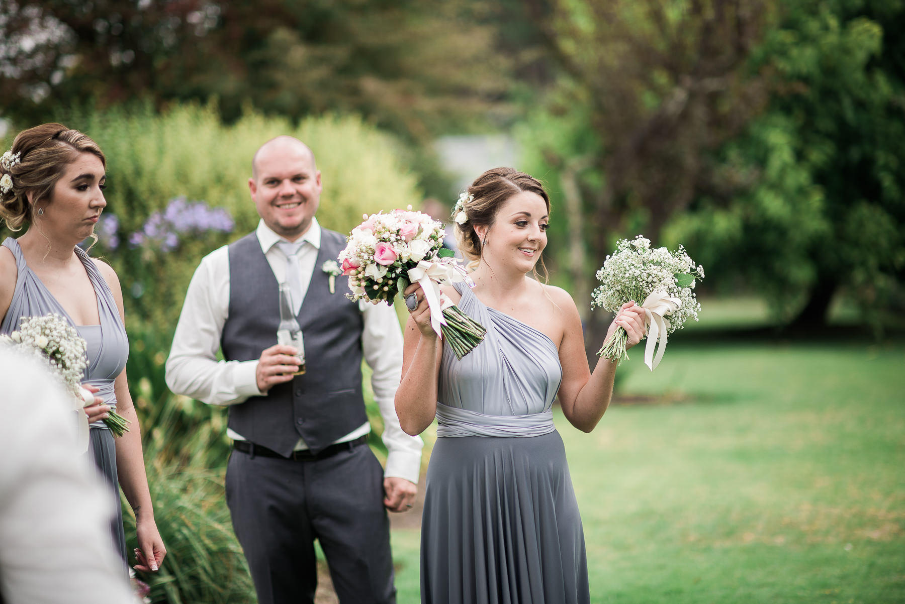 Wedding at Baxter Barn bridesmaid