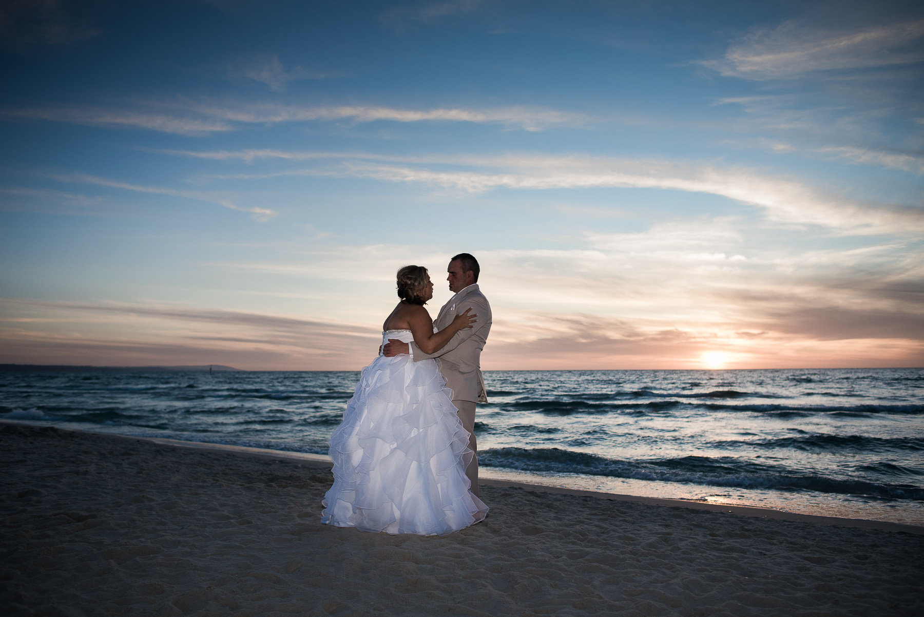 Wedding at Carrum Life Saving Club at sunset