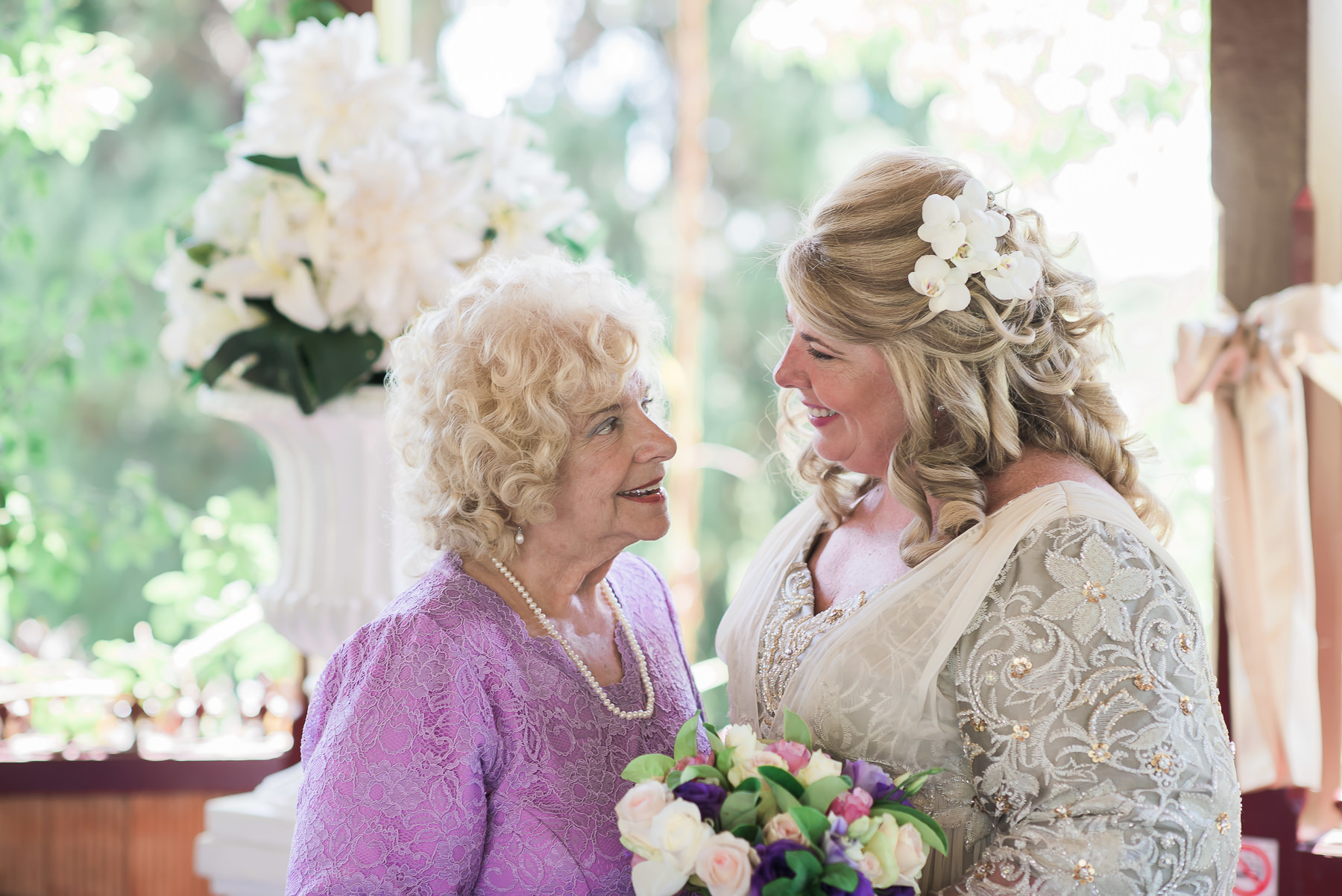 Wedding at the Botanical Gardens mum