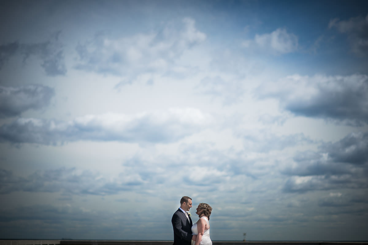 wedding-at-sails-on-the-bay-sky