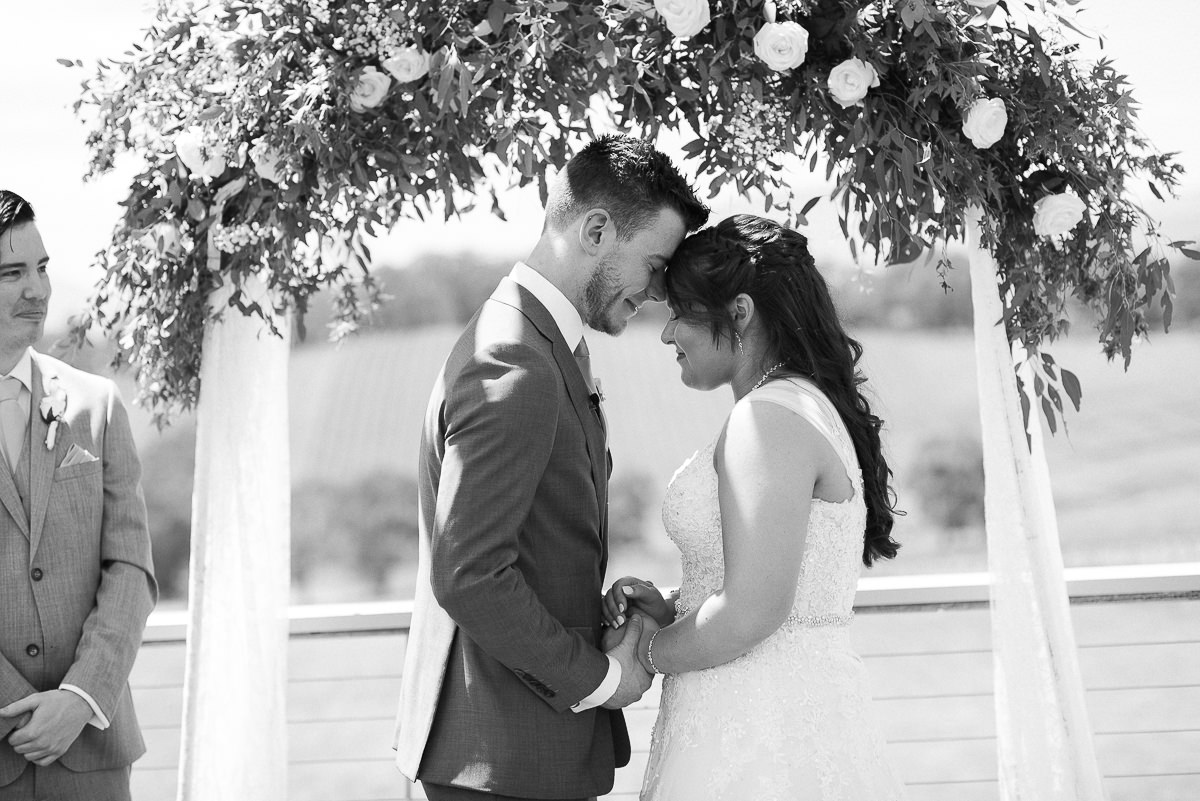 Wedding kiss at Killara Estate