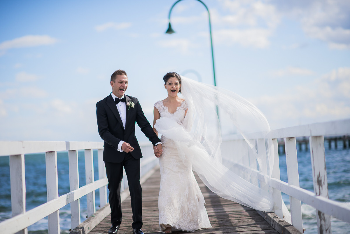 Wedding Leonda by the Yarra
