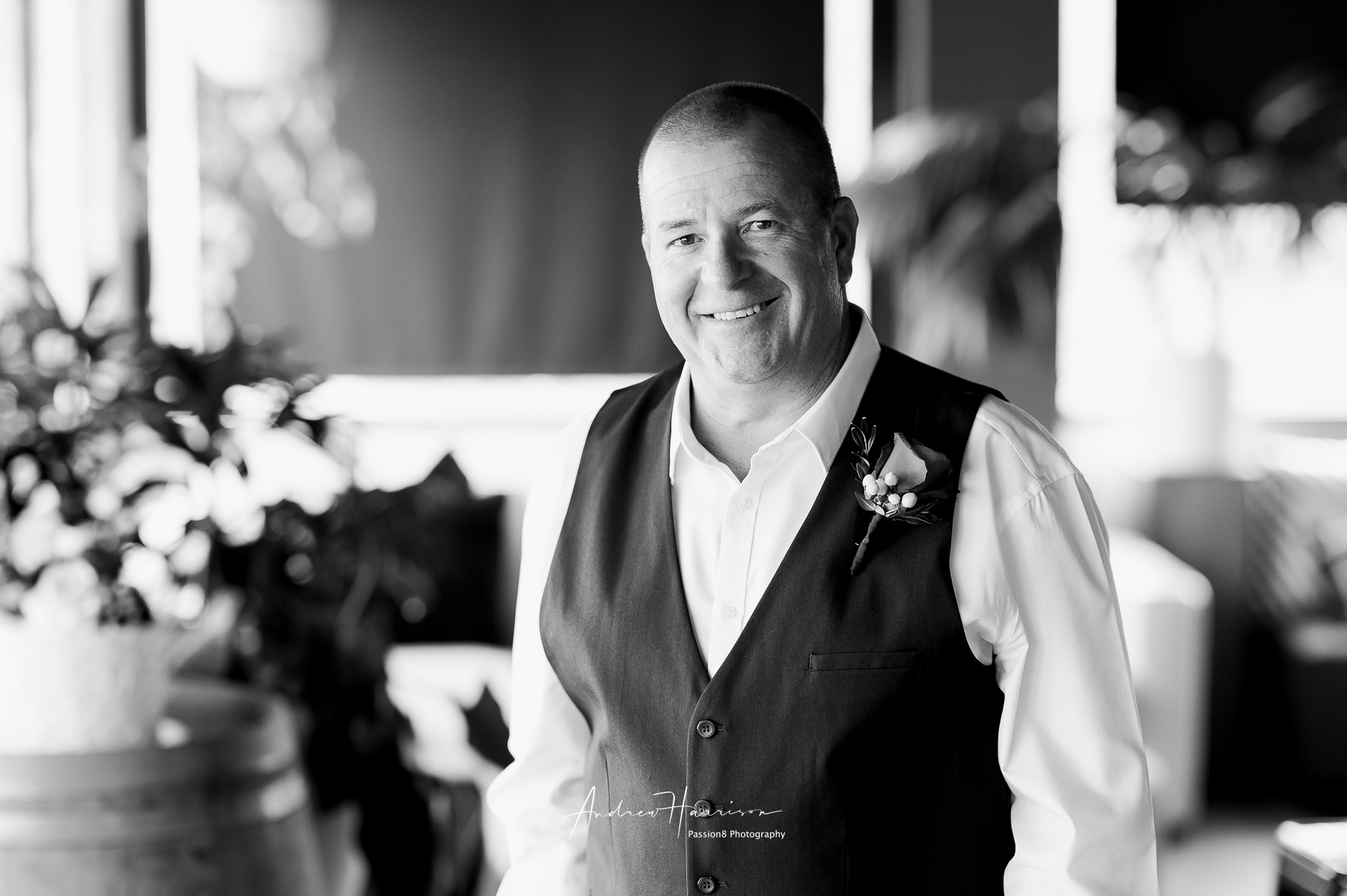 groom 