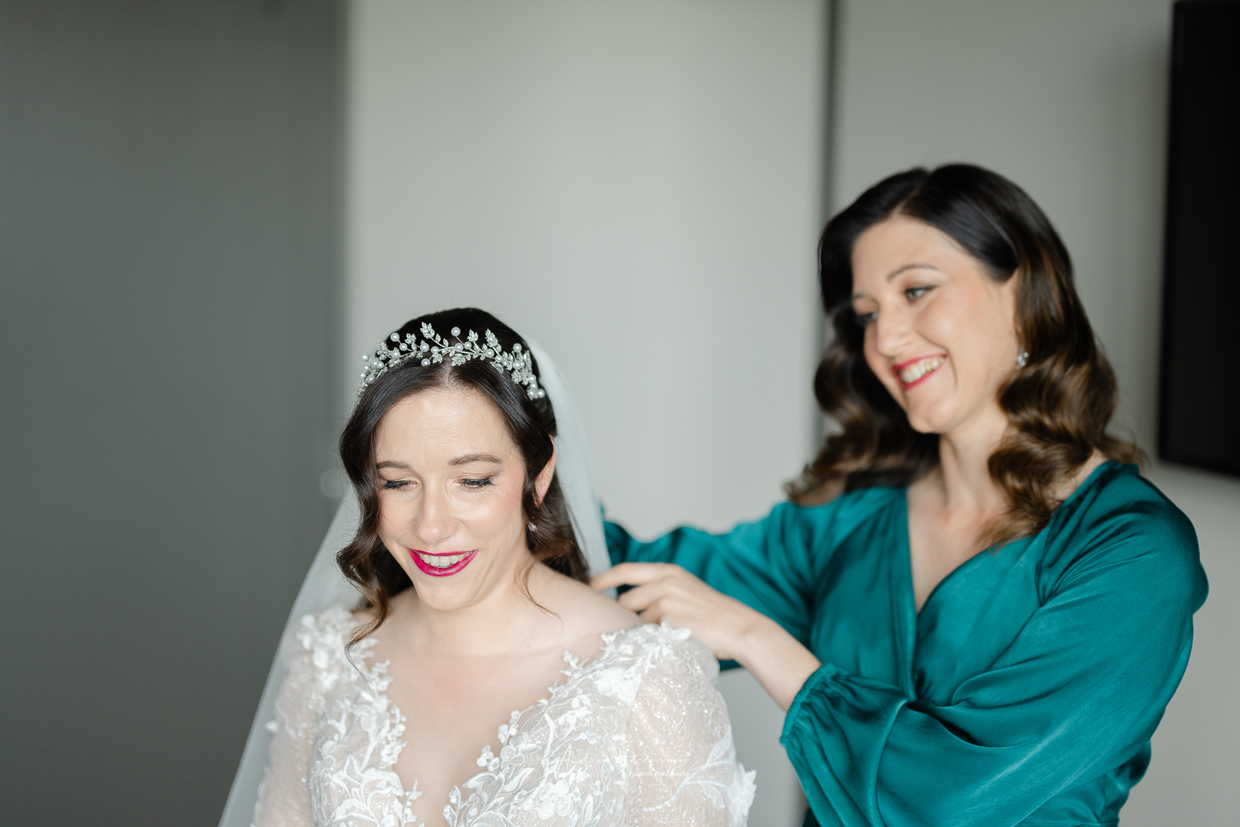 bridesmaid