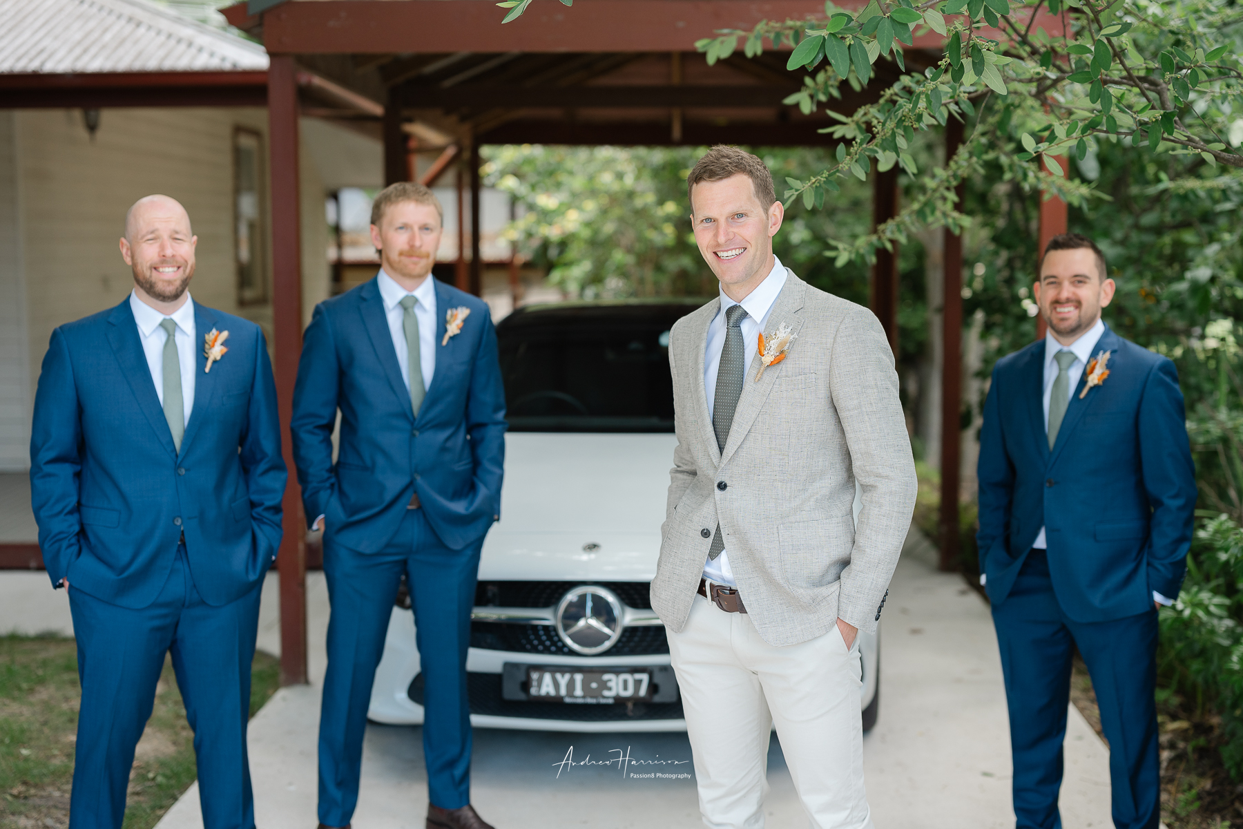 groomsmen